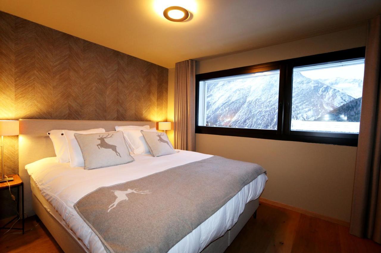 Hollywood 1 - A Luxury, Comfortable And Spacious Apartment Located Directly On The Slopes! Saas Fee Kültér fotó